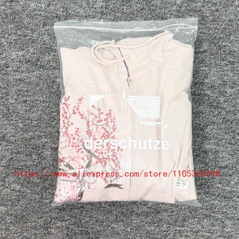 New Arrival Derschutze Jacket  - Streetwear Brand With A Logo recension och pris